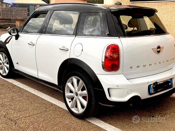 Mini countryman all 4 - 2010 - buon stato interni