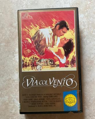 VHS Via col vento 1967 Metro-Goldwyn-Mayer Inc.