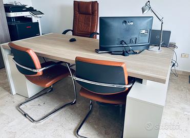 Studio completo e macchina fotocopiatrice e scanne