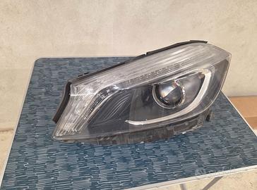 Faro Mercedes classe A 2013-2015