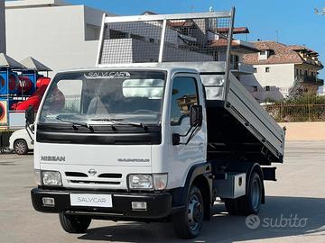 Nissan cabstar gancio traino ribaltabile