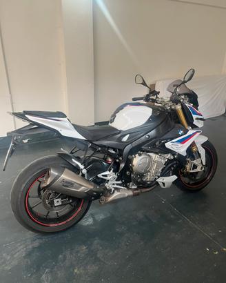 BMW S1000R