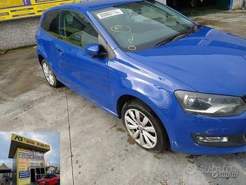 Volkswagen polo 1.6 tdi per ricambi