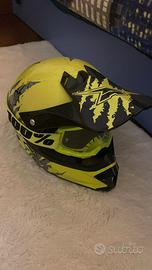 Casco motocross omologato