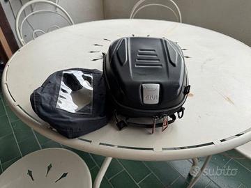 BORSA GIVI -Tanklocked completa di  KIT usb