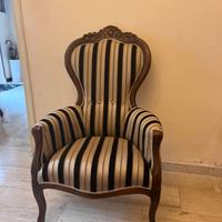 N°3 poltrone foderate a nuovo stile Luigi XVI