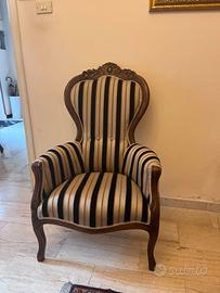 N°3 poltrone foderate a nuovo stile Luigi XVI