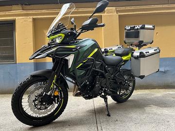 Benelli TRK 702 X - tris valige in omaggio