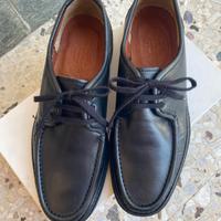 Scarpe da uomo nuove in pelle di vitello