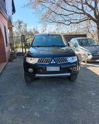 pick-up 4x4 Mitsubishi L 200