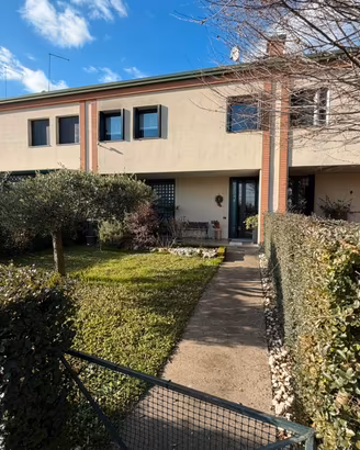 Casa a schiera con giardino a Monselice