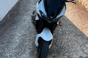 Moto Guzzi V100 mandello