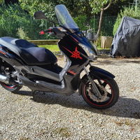 Yamaha xmax 250