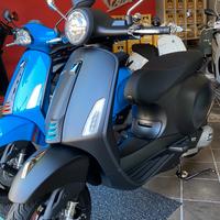 Vespa primavera 125 sport