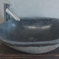 Lavabo in pietra