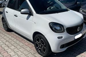 Smart ForFour 70 1.0 twinamic Youngster