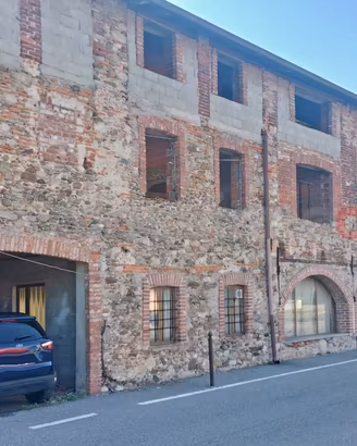 Rustico/Casale/Corte Borgomanero [407VRG]