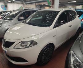 Lancia Ypsilon 1.2 69 CV 5 porte Gold