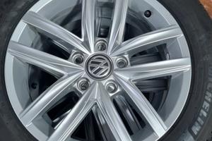 4 ruote cerchi in lega gomme complete golf da 16