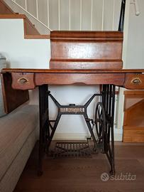 Macchina da cucire Electra