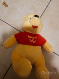 winnie the pooh peluche