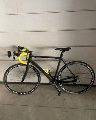 Bici corsa telaio carbonio t54, gr. Sram Force 10v