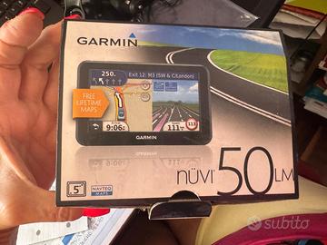 NAVIGATORE SATELLITARE GARMIN
