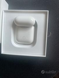 Carica batteria AirPods