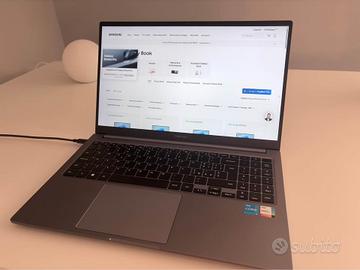 Samsung Galaxy Book 4 i5 13th gen, 512 Gb ssd, 16
