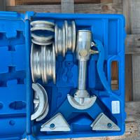 Ercolina piegatubi manuale