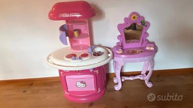 Cucina e tavolino Hallo kitty