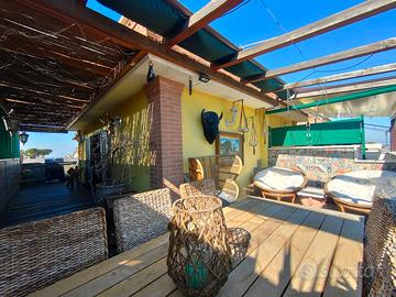 Rif.33 Appartamento Bi-Livello con Terrazzo Marino