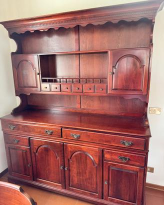 Credenza con piattaia “arte povera”