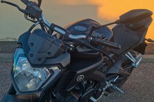 YAMAHA MT 125  ABS