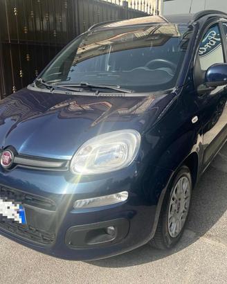 FIAT Panda LOUNGE 1.2 - 69CV