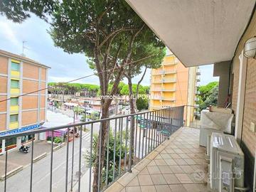 Appartamento di 60 m² con 3 locali e posto auto a 