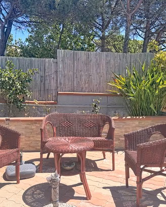 A due passi dal mare, con giardino