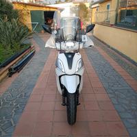 Sim Symphony come nuovo