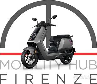 Niu NQiX 300 MY 2026 equivalente 125cc