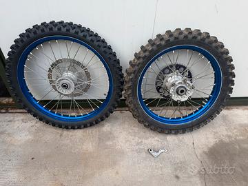 Cerchi yamaha yz 125 2024