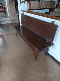 panca con contenitore 