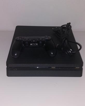Playstation 4 con joystick e cavi