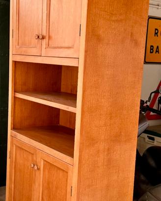 Armadio / Libreria su misura in legno
