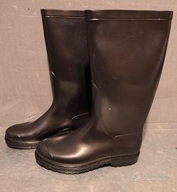 Stivali in gomma neri taglia 36 Nuovi