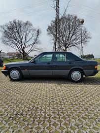 Mercedes-Benz 190E 2.0