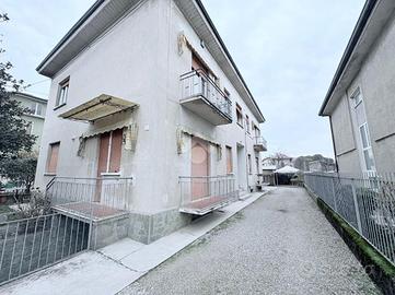 2 LOCALI A LENTATE SUL SEVESO