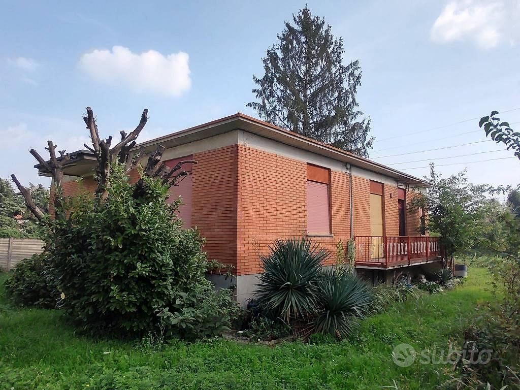 Villa di 300 m² con 4 locali e box auto doppio a L - Vista 4
