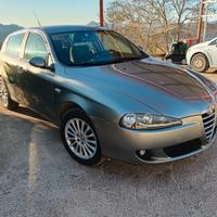 alfa romeo 147 
