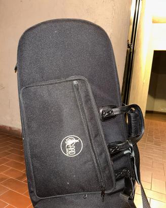 custodia flicorno baritono