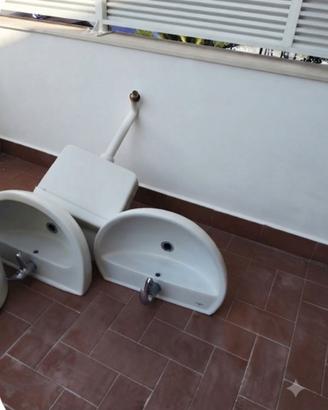 sanitari con rubinetteria